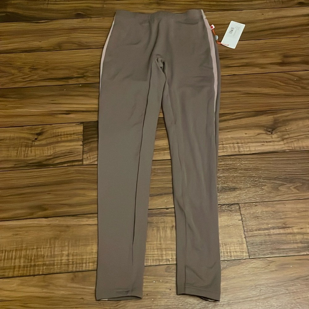 Legging Yumiko, size M, New with tags,